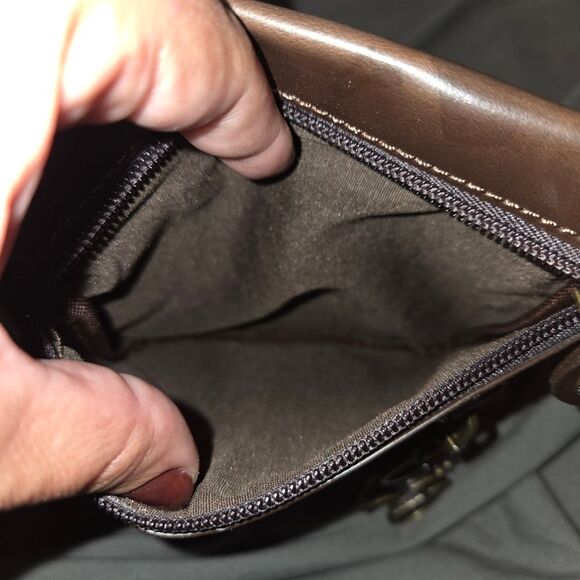 Chala Nwt Gemini Gray Crossbody Bag Purse With Fox Keychain - Picture 15 of 15